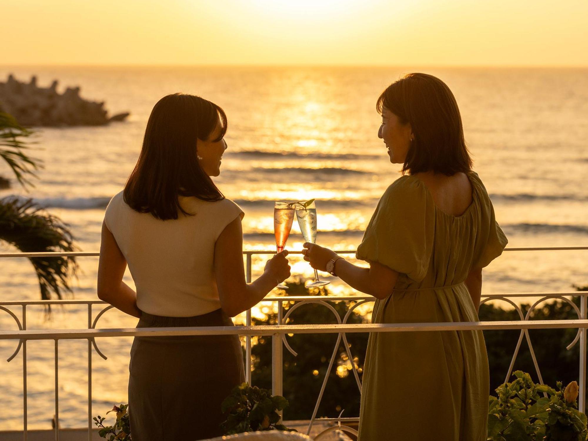 Umi No Terrace Yomitan Toya Hotel Luaran gambar